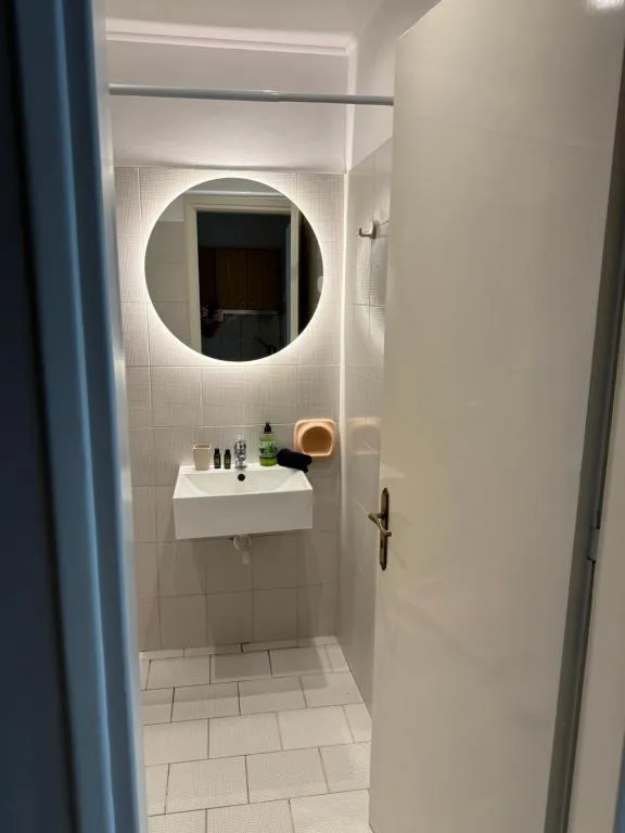 Studio Apartment — Kiperi Exclusive (3)
